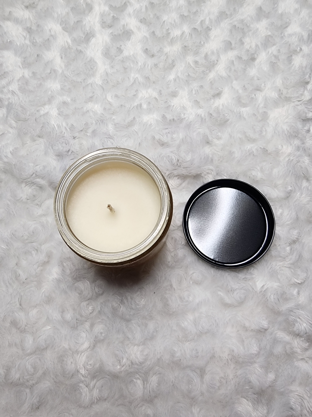 Hot Cocoa & Cream Candle - Picture 2 of 2